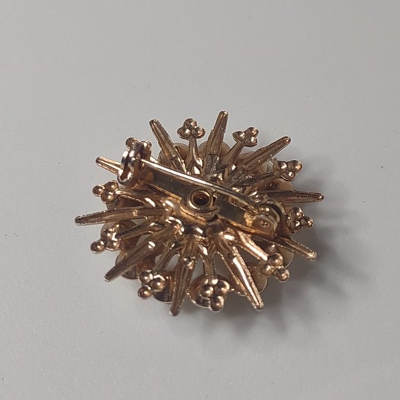 Vintage Small Metal And Clear Glass Decorative Brooch - Picture 10 of 14